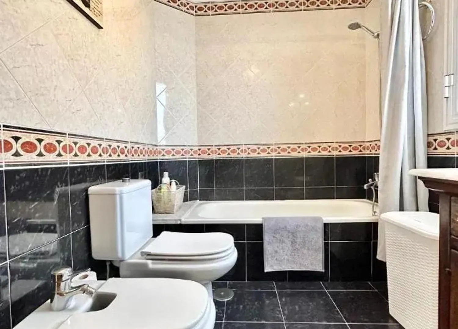 Luxurious Apartment In Radazul + Sea View Espagne